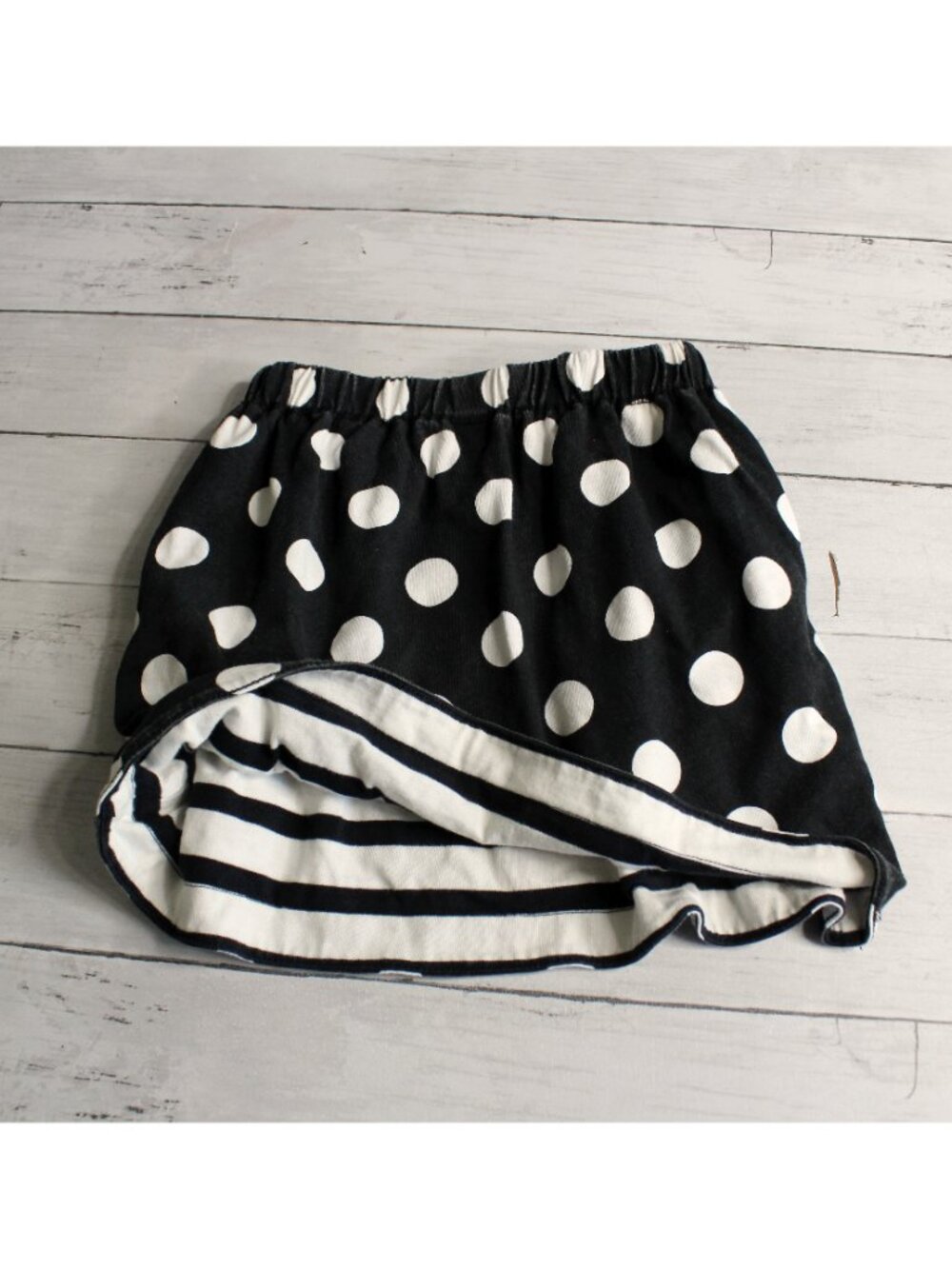 Gymboree Girl's Reversible Skirt Size 4 Purrfectly Fabulous Black White - Picture 2 of 4